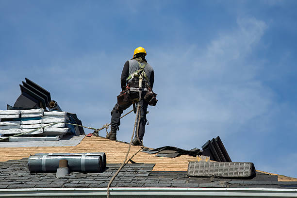 Professional Roofing technician working in Romeoville, IL